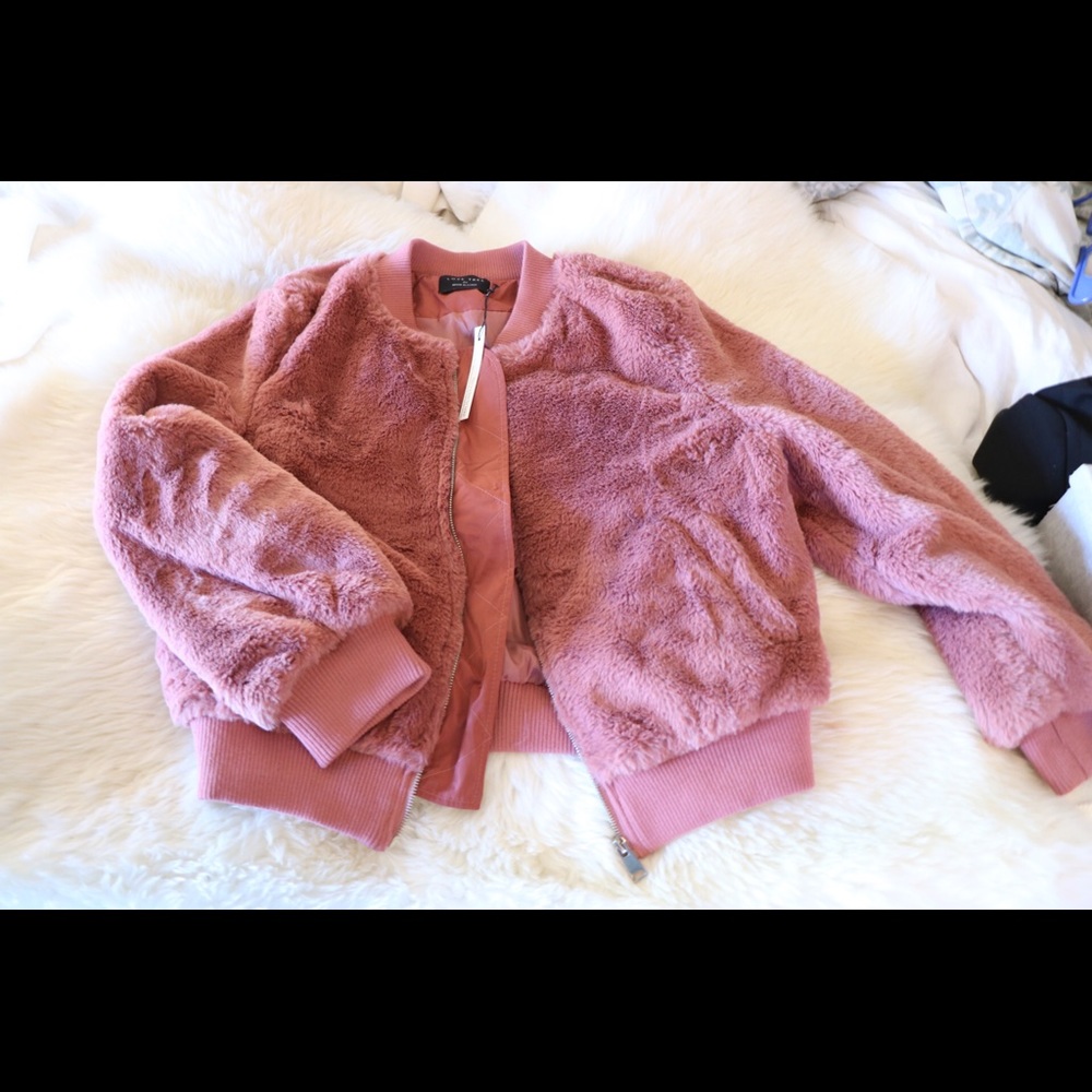 Mauve faux fur zip jacket